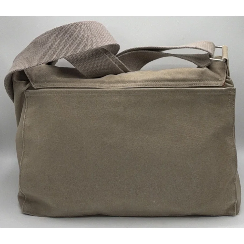GAP Canvas Messenger Bag Crossbody Shoulder Bag. Beige Tan w/Adjustable Strap.